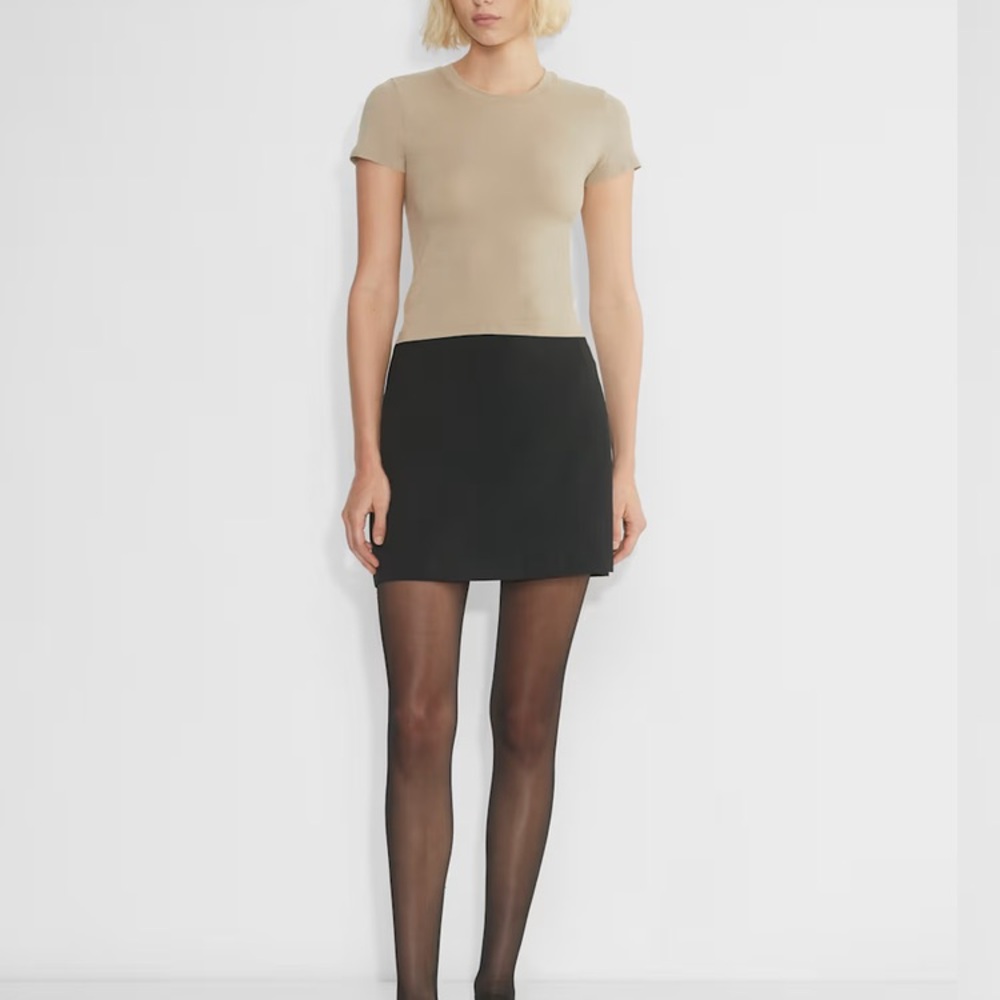 Aritzia seamless willow t-shirt in fluent taupe